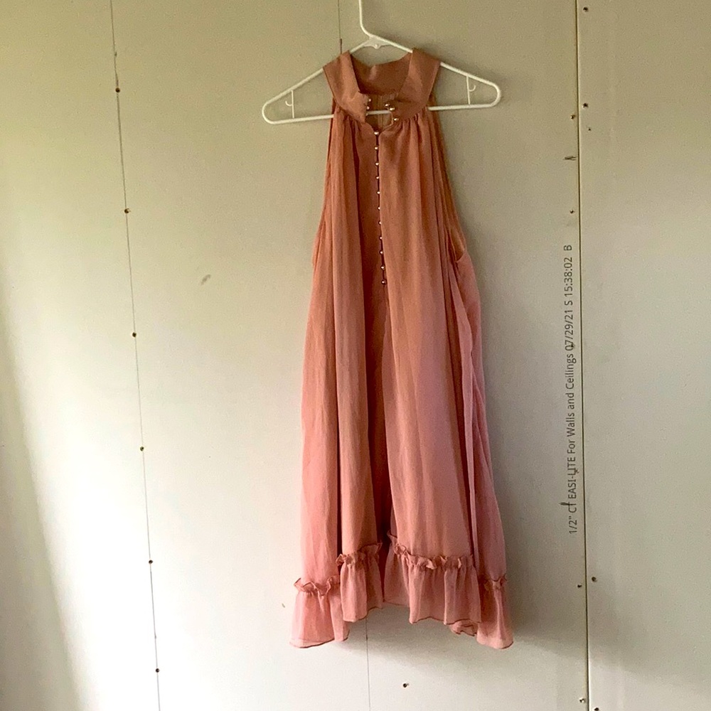 Sleeveless pink knee length A line dress